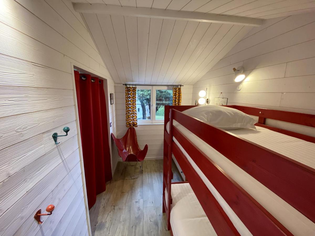 Le Cabanon De Chessy Bed and Breakfast Buitenkant foto